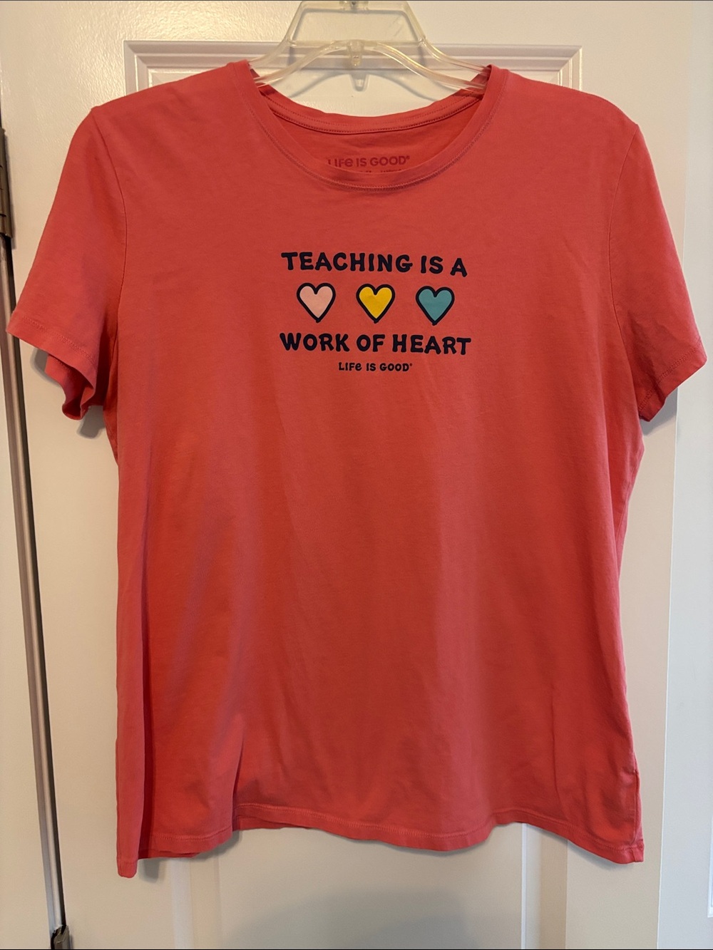 Life Is Good XL Coral T-Shirt